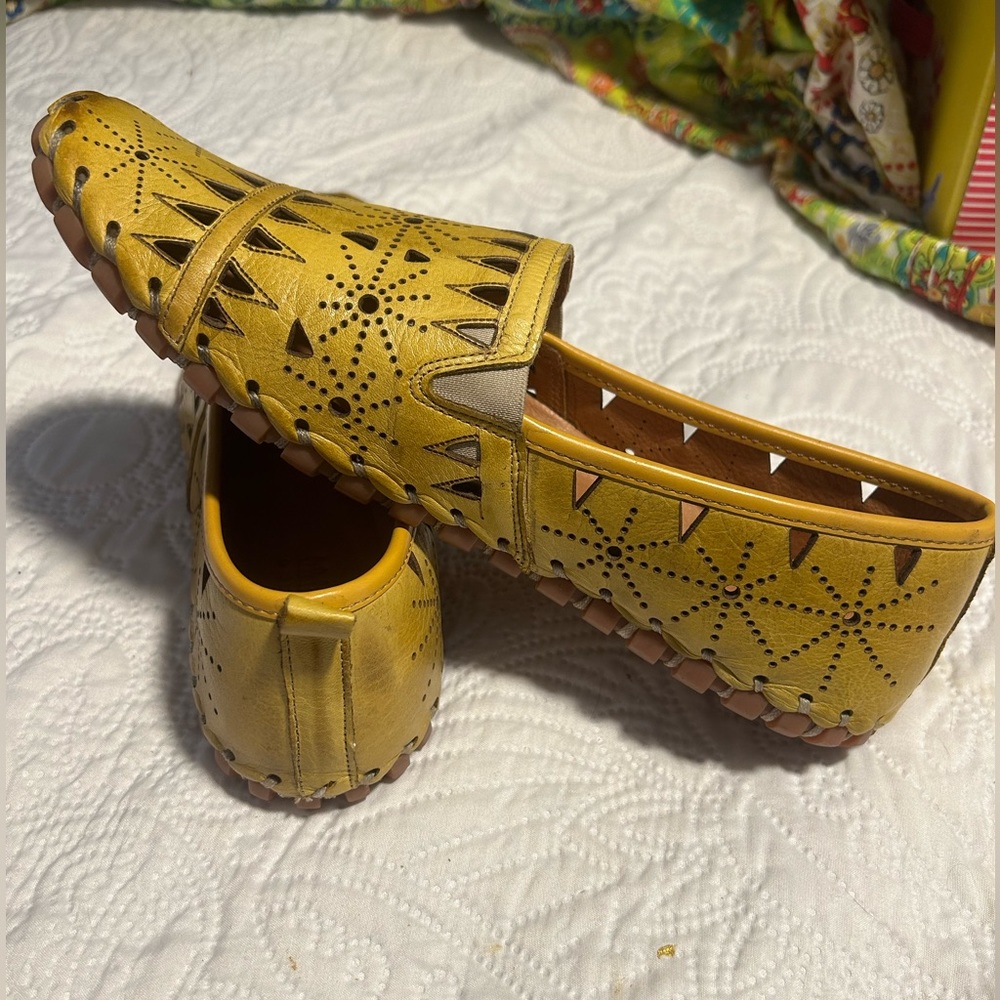 Spring Step Leather Loafers, sz 10 to 10.5, NWT